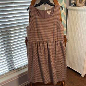 Loft scalloped sleeveless dress 
16